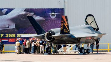 F35B_400x263