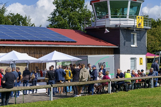 Ultraleichtflugzeugtreff Flugplatz Schmallenberg 4