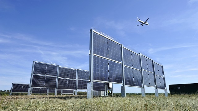 2025 10 22 Inbetriebnahme Photovoltaik West Fra