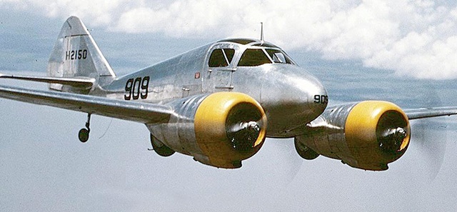 Curtiss Wright a T9 Pict1.jpg