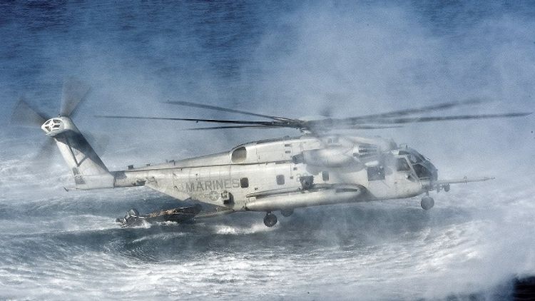 US Marine Corps CH-53E Super Stallion