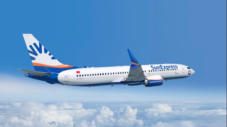 SunExpress Boeing 737-8