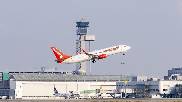 Corendon Airlines Take off Dus